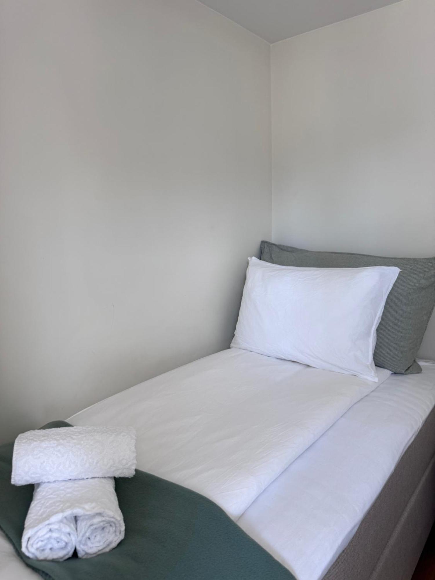 A Place To Stay Stavanger, Apartment 5 - Quality And Free Parking- المظهر الخارجي الصورة
